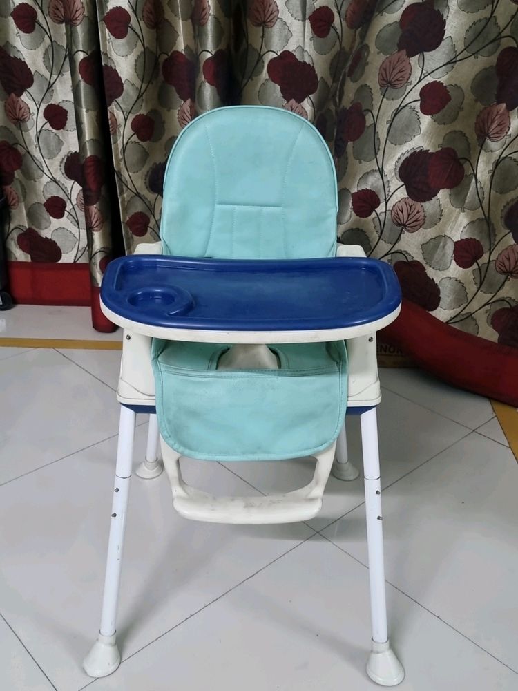 StarAndDaisy High Chair