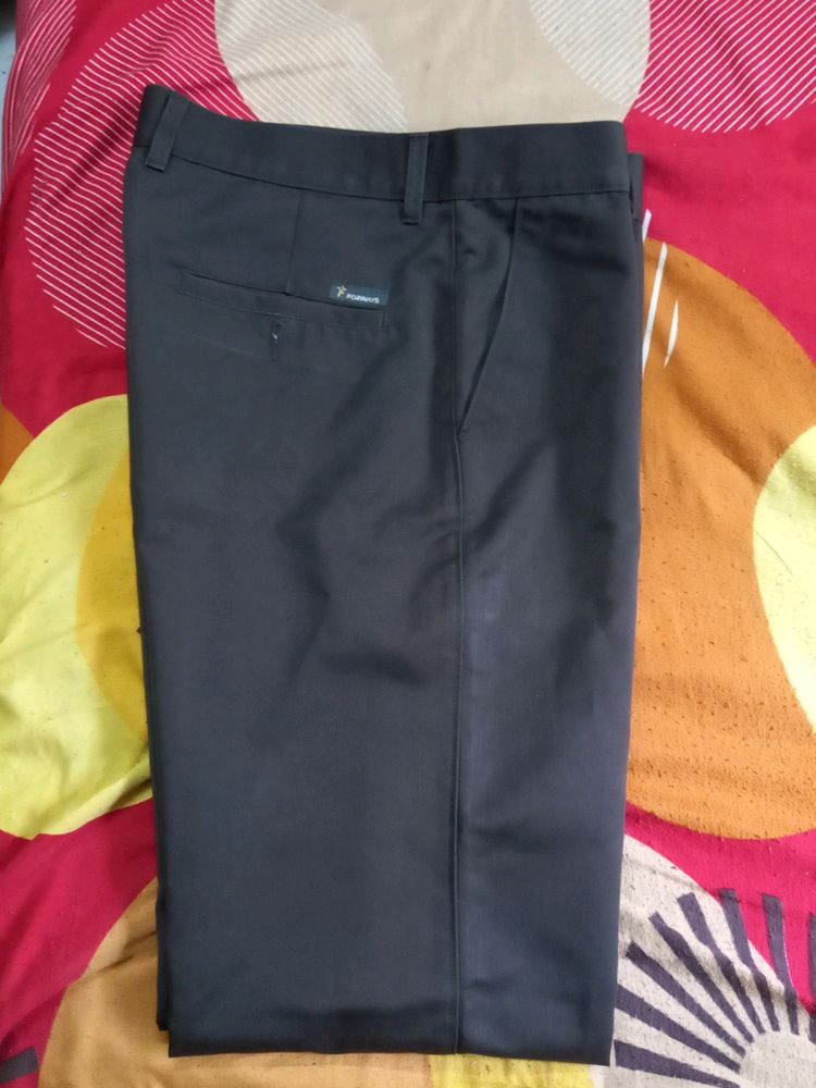 FORWAYS 34 WAIST TWICE USED TOP CONDITION PANT