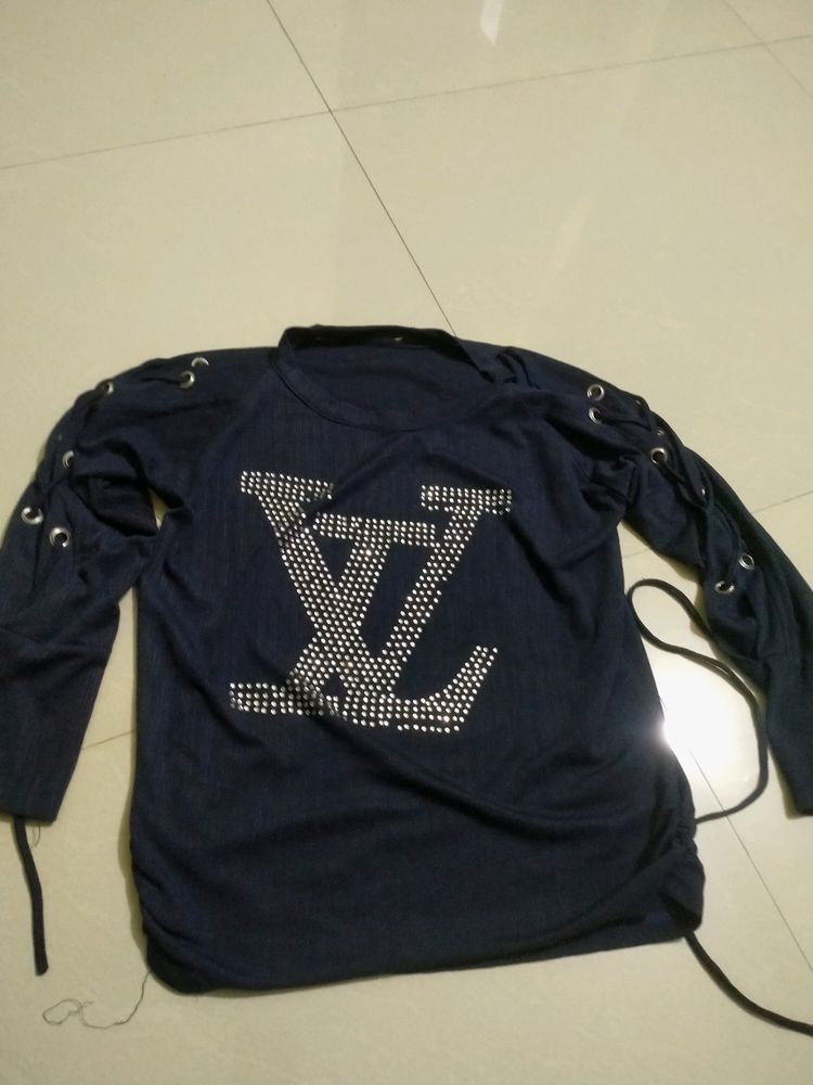 Navy blue Colour Top Cut On Sleeves