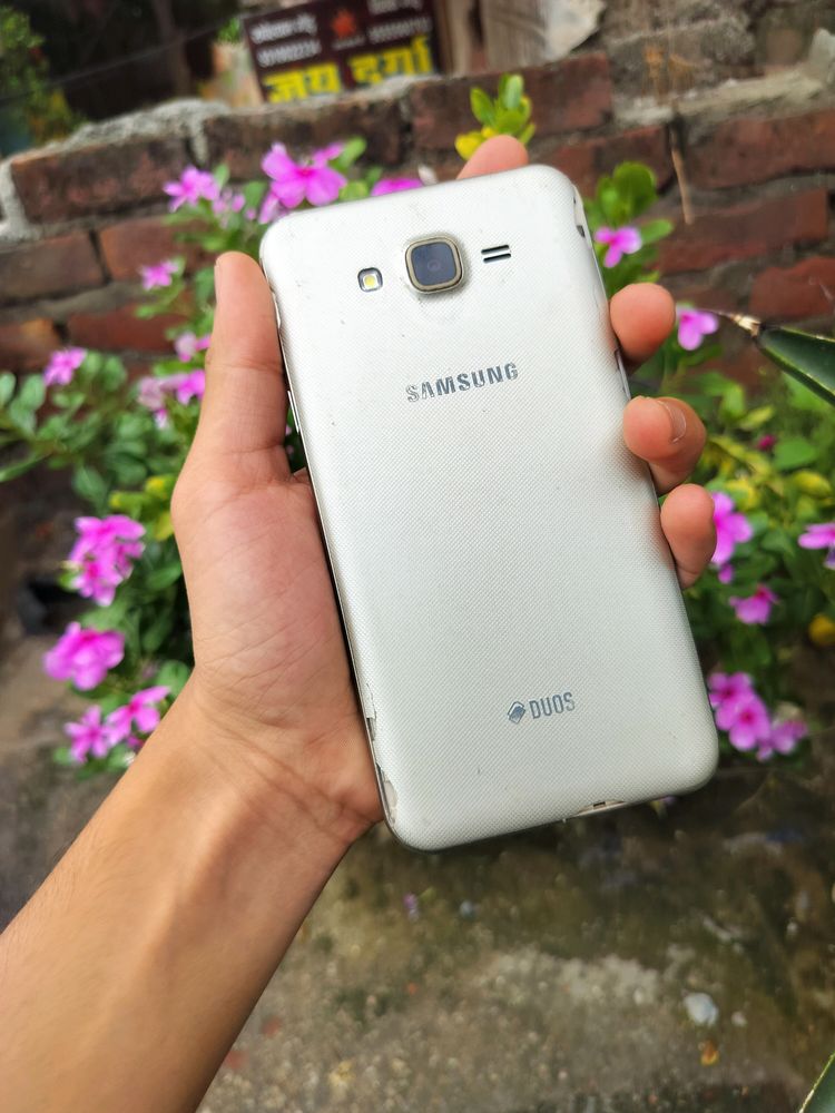 Samsung J7 Nxt