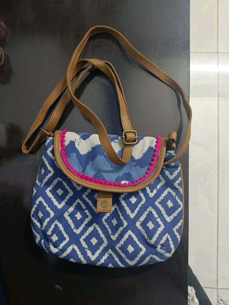 Sling Bag