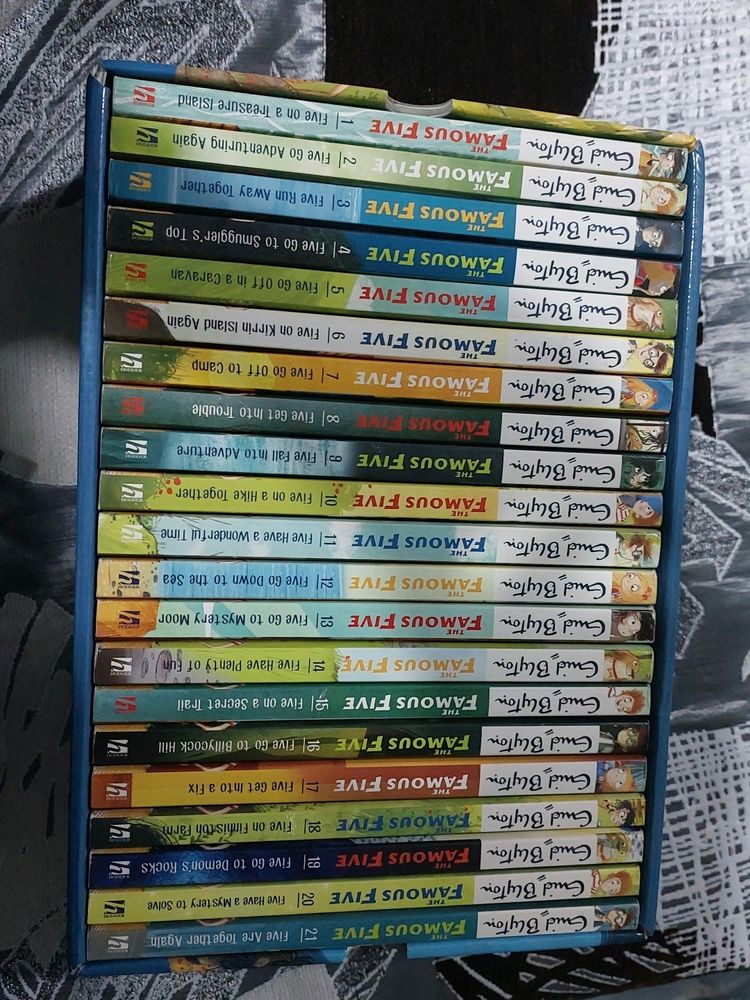 The Famous Five Collection 21 Books