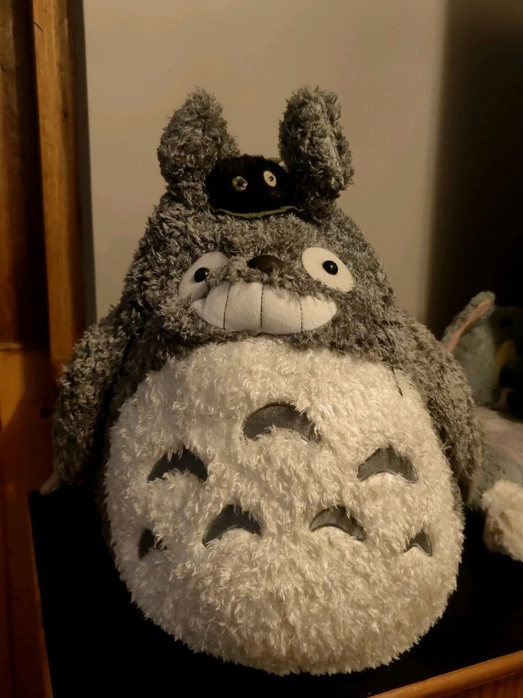 Large 50 Cm Totoro Plush With Dust Bunny On Top