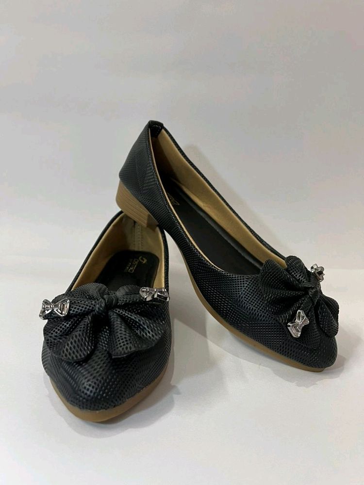 Black Flats 6 Sizes Available