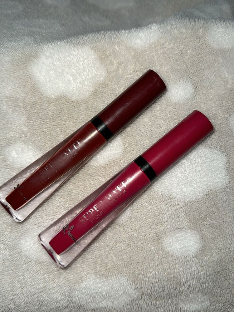 2 Lipsticks