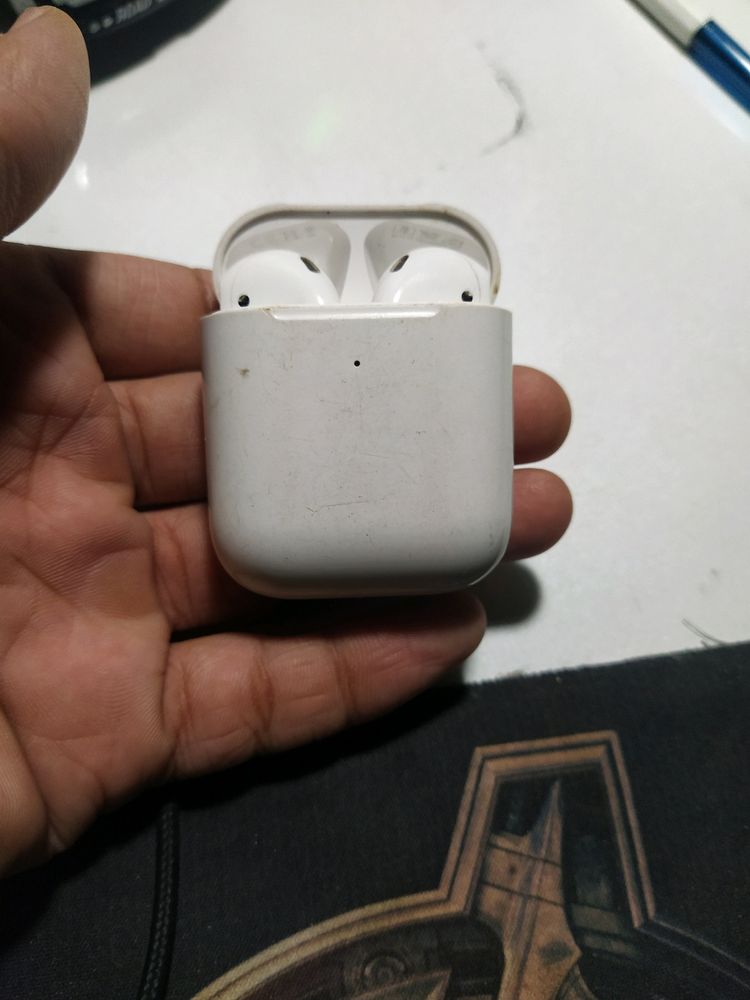 Apple Airpods