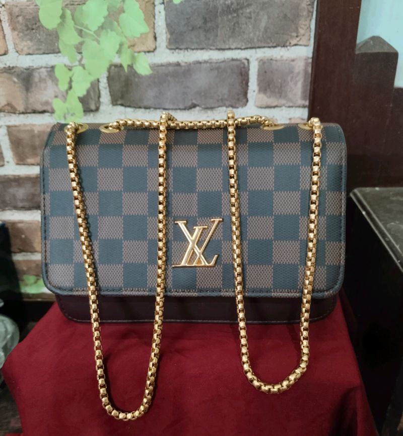 Louis Vuitton (Copy) with Golden Sling