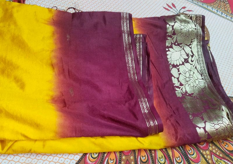 Banarasi Silk Saree With Ombre Effect