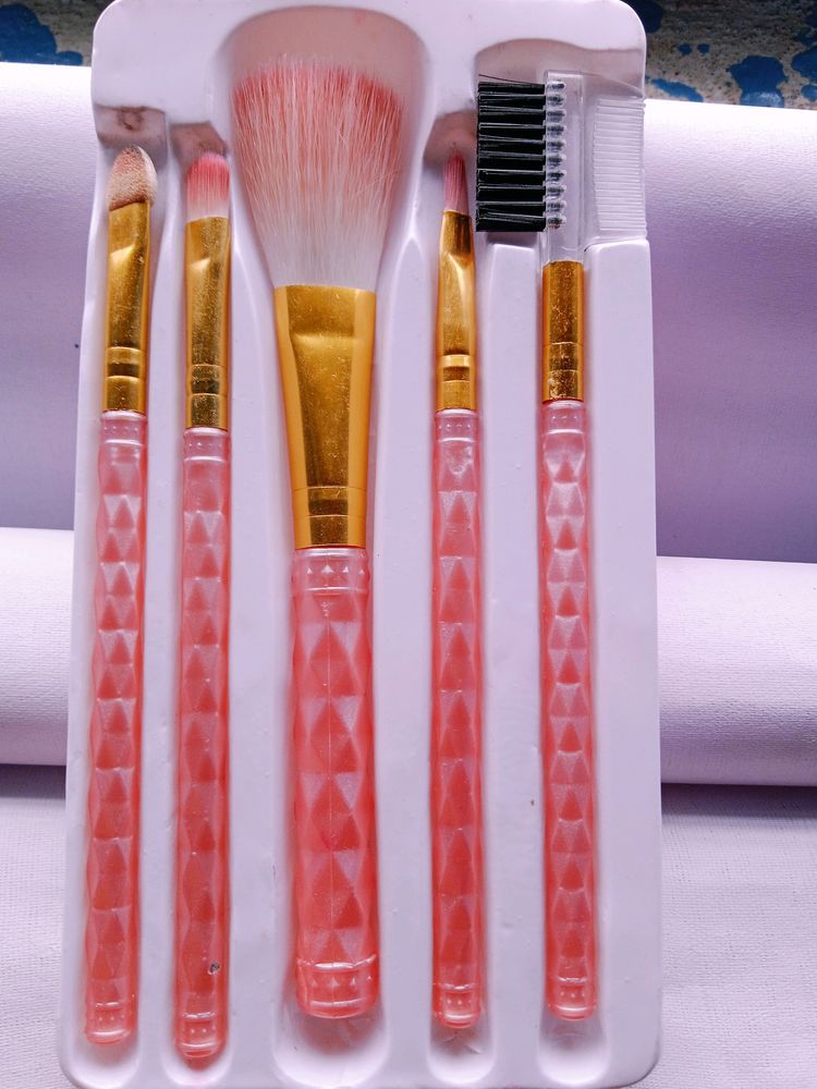 Beautiful Make-up Brush