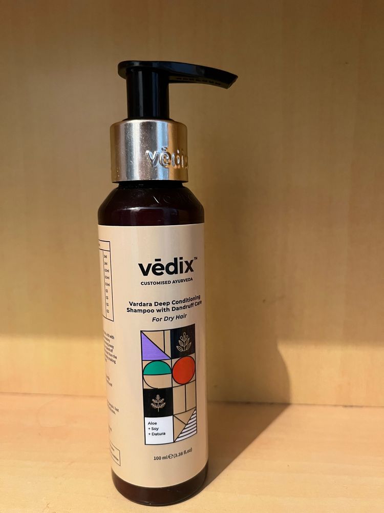 Vedic Deep Conditioning Dandruff Shampoo