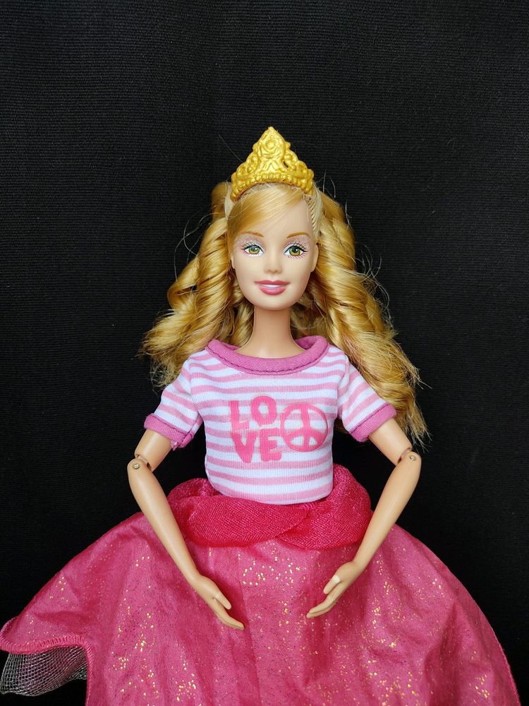 Barbie Genevieve Doll