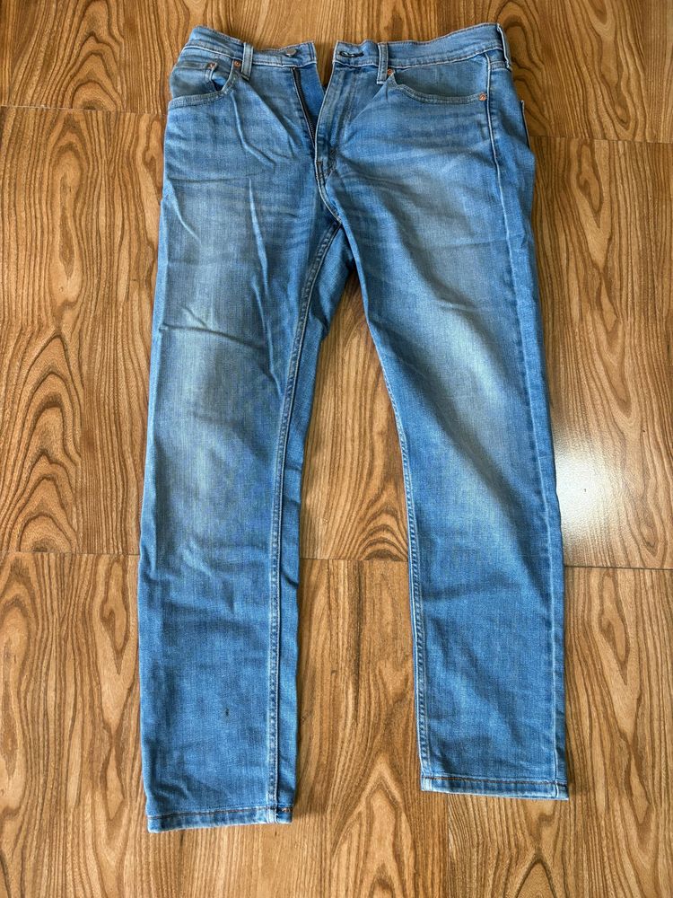 Levis Men Blue Jeans