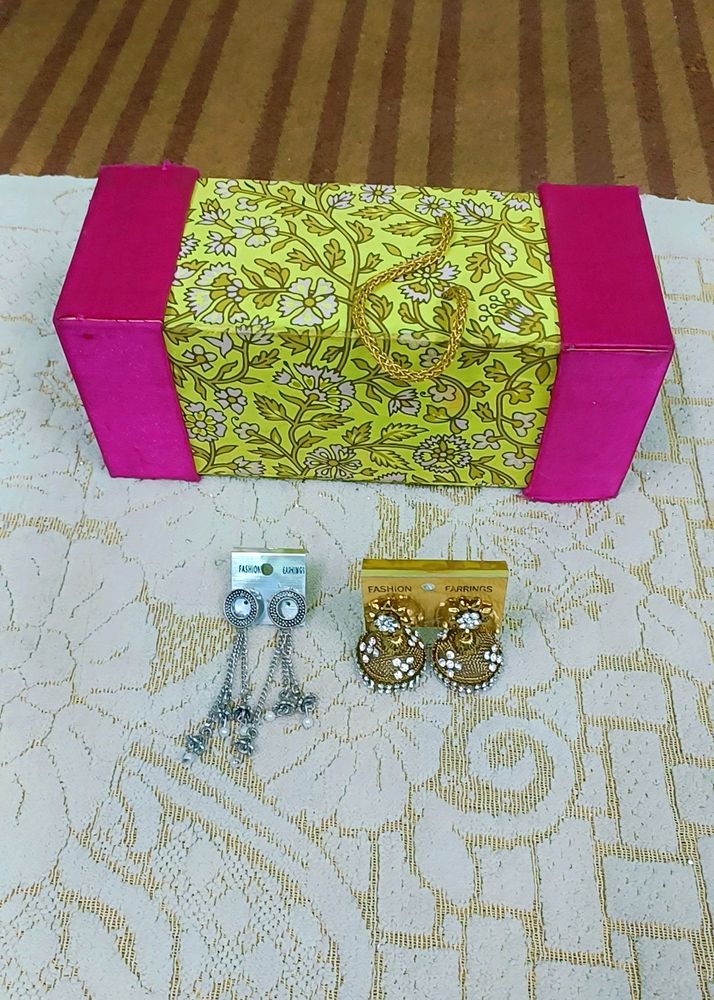 Bangle Box And 2 Earings