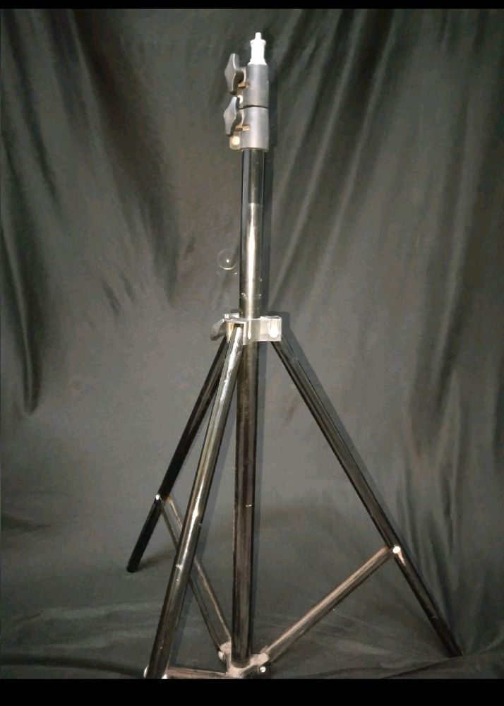 Tripod