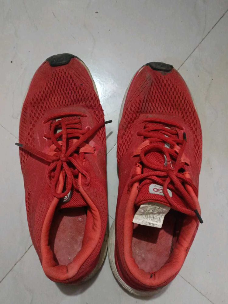 Good Condition Sports Shoes