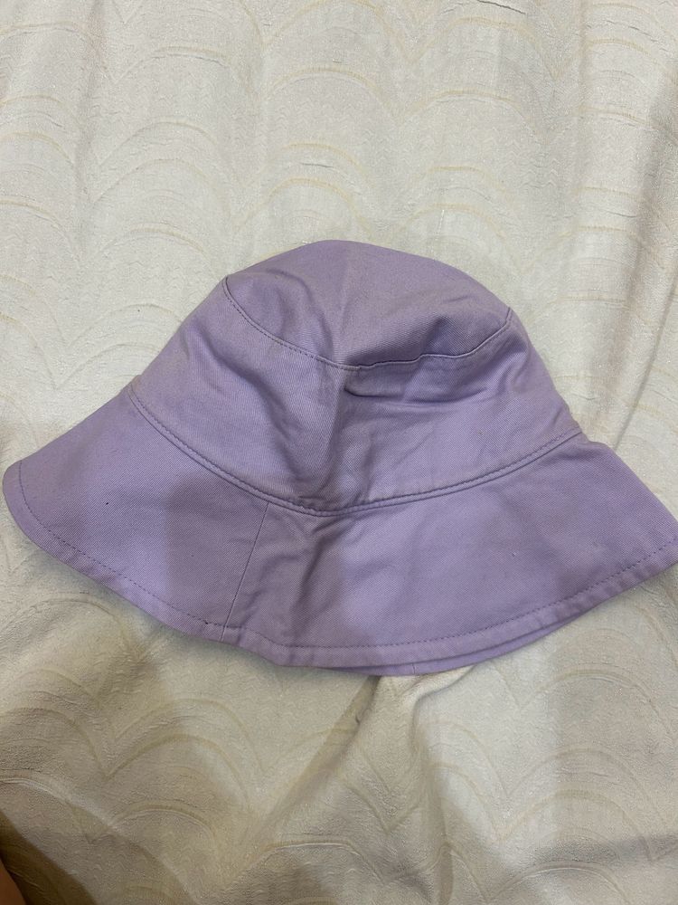 H&M Bucket Hat