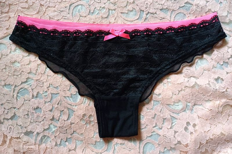 BLACK PINK- LACE PANTY 🎀