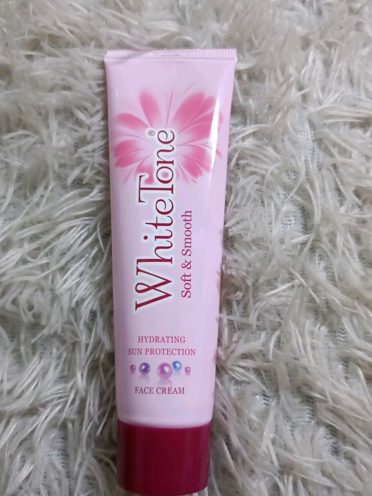 White Tone Soft And Smooth Face Cream