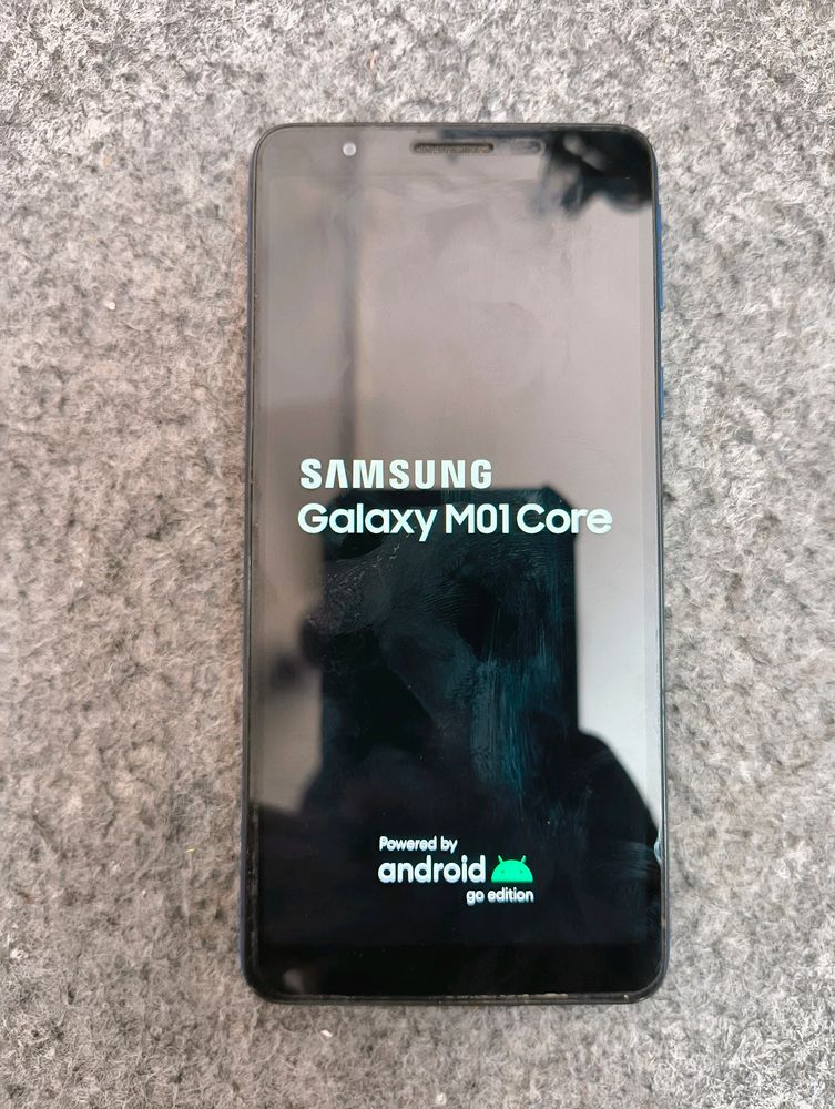 SAMSUNG GALAXY M01 CORE MOBILE