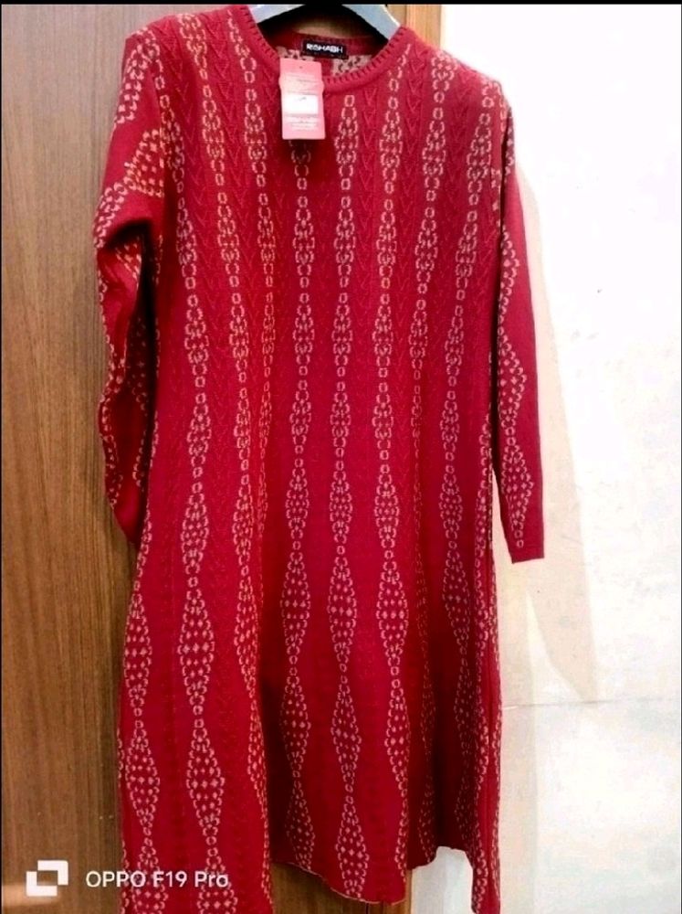 Beautiful Woolen Kurta Set