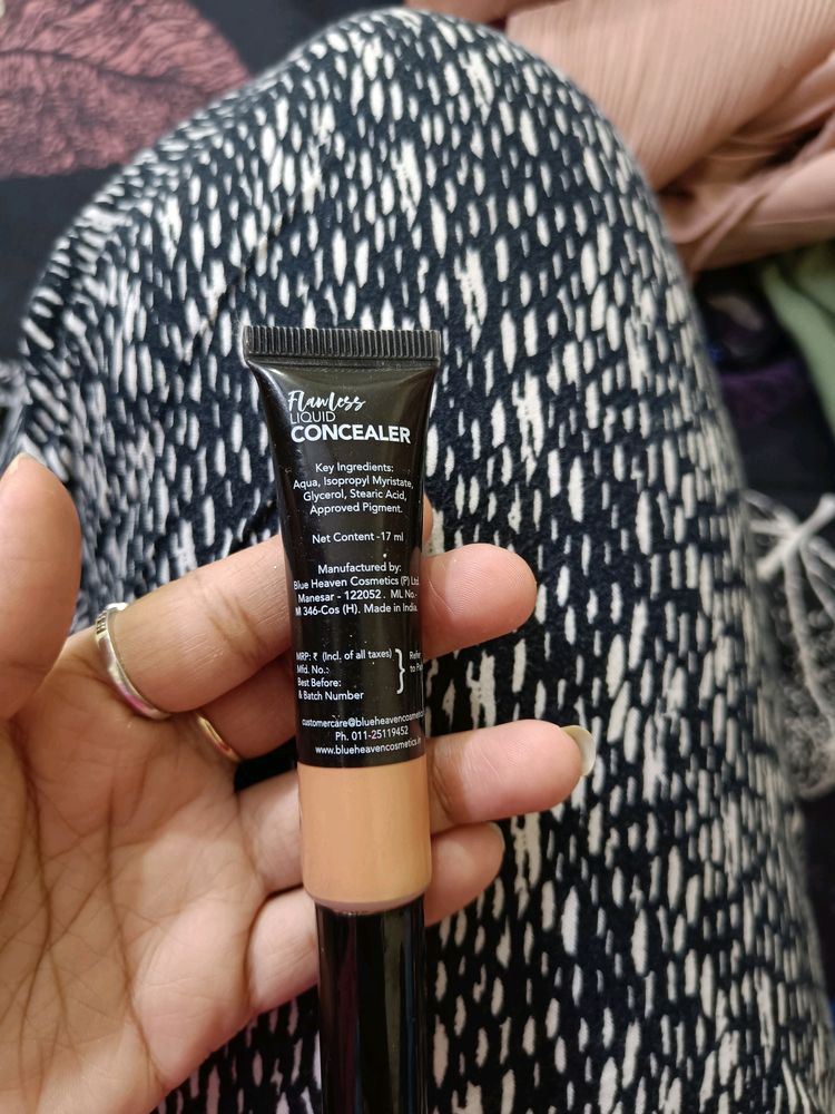 Blue Heaven concealer