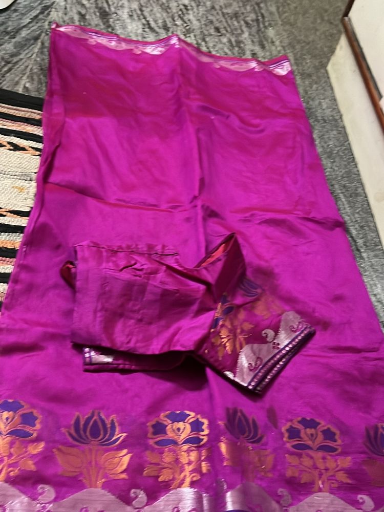 Majenta Polysilk Saree W Blouse