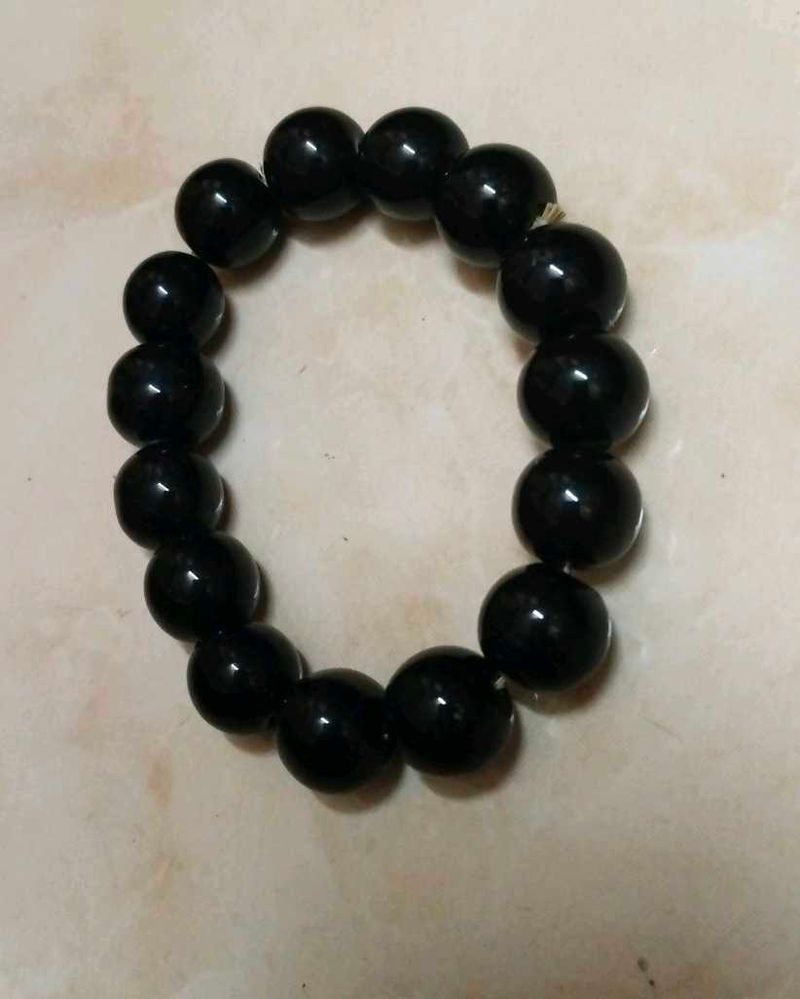 Black Beaded Bracelet