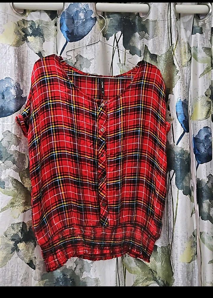 Easybuy Red Checked Top