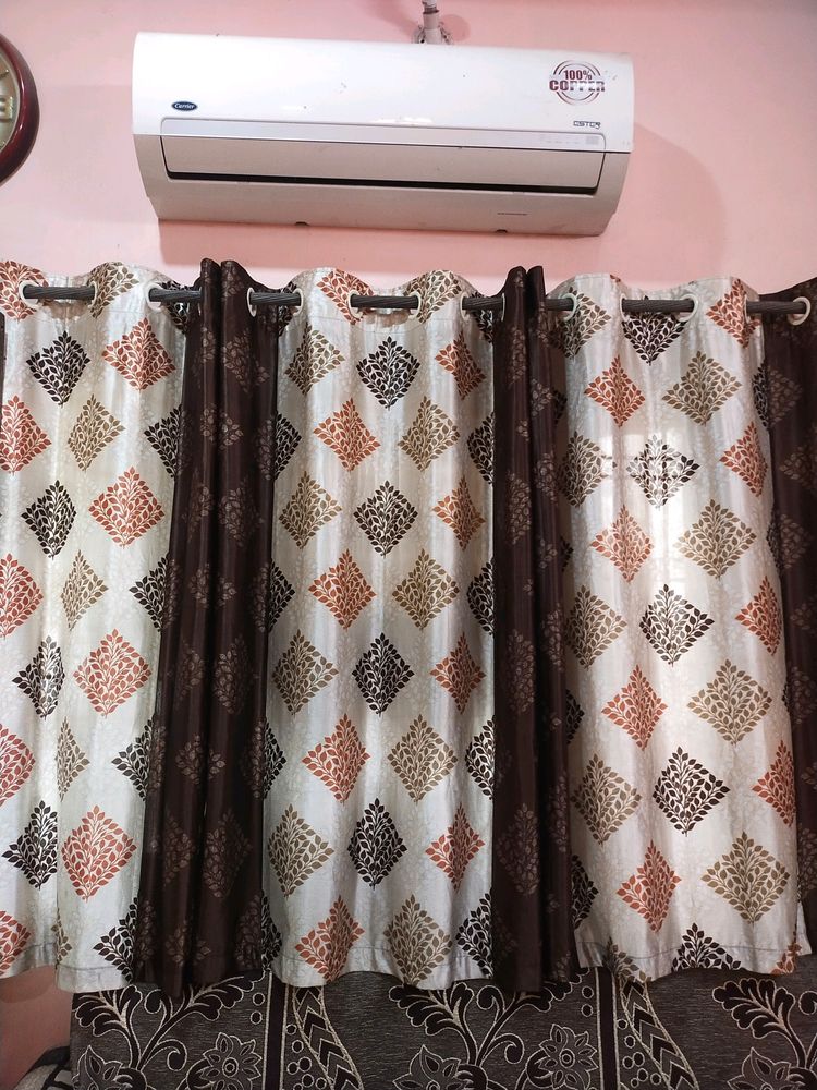 9 Curtains