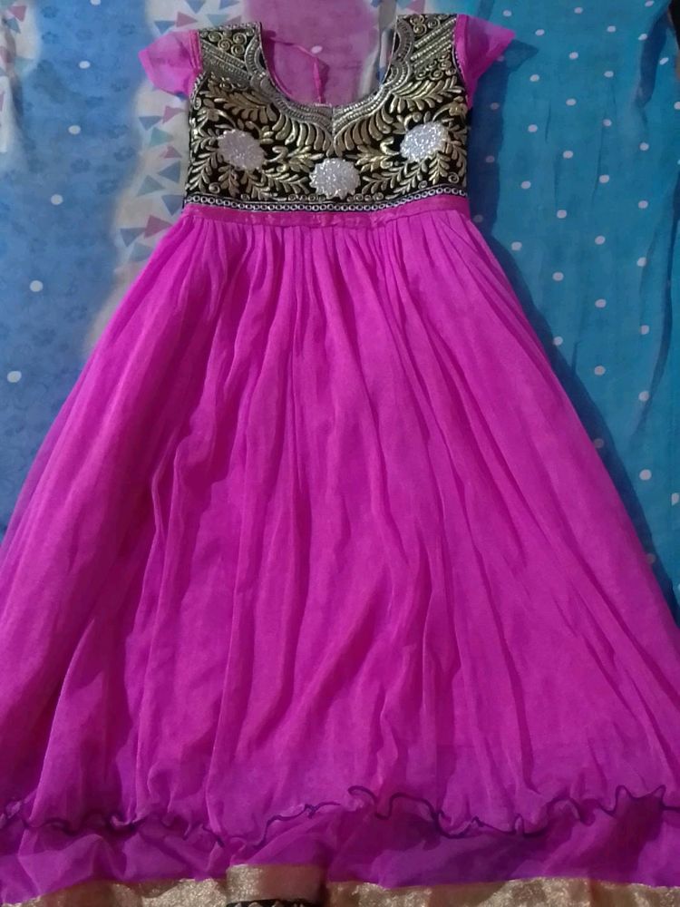 Pink Anarkali Dress 💕 With Dupatta. Pant Jari W