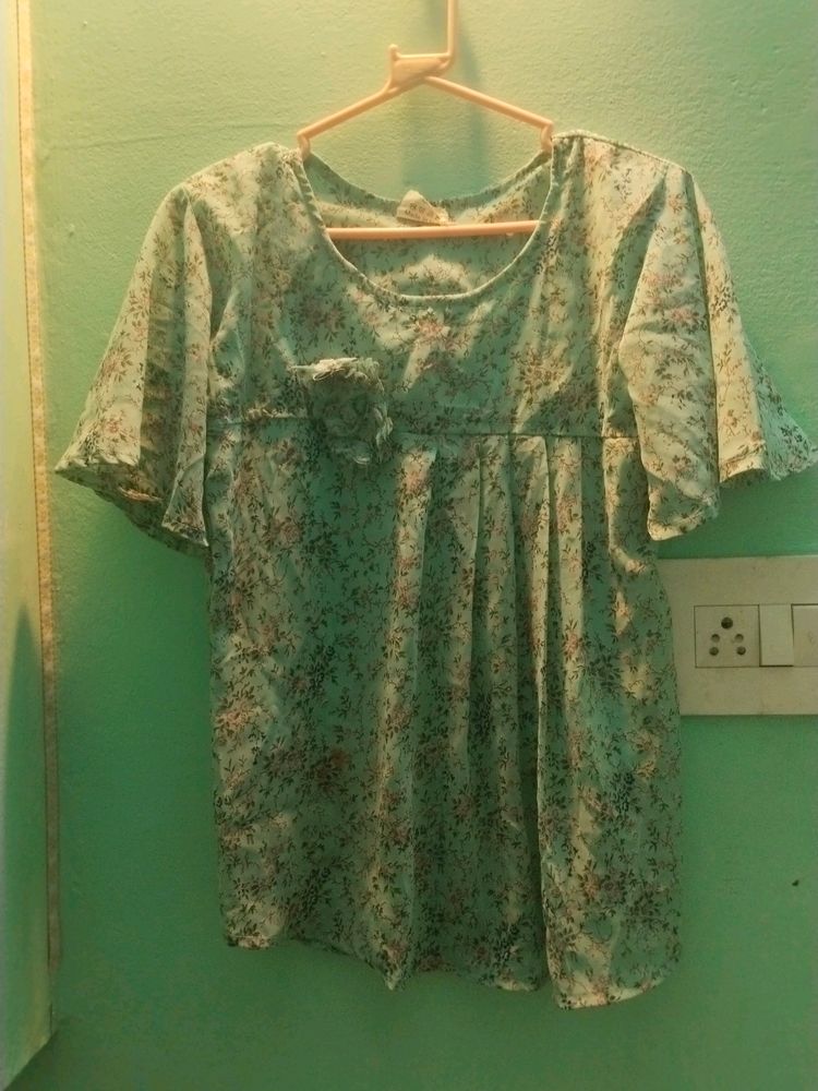 Green Floral Print Top, With Butterfly Sleeve