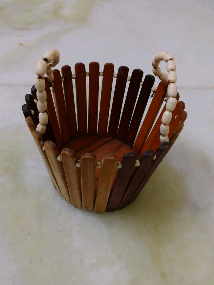 WOODEN BASKET