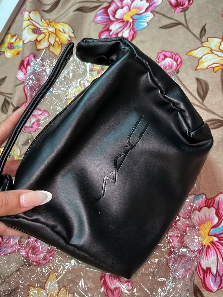 MAC ORIGINAL VANITY POUCH