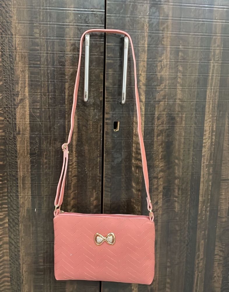 Sling bag Peach