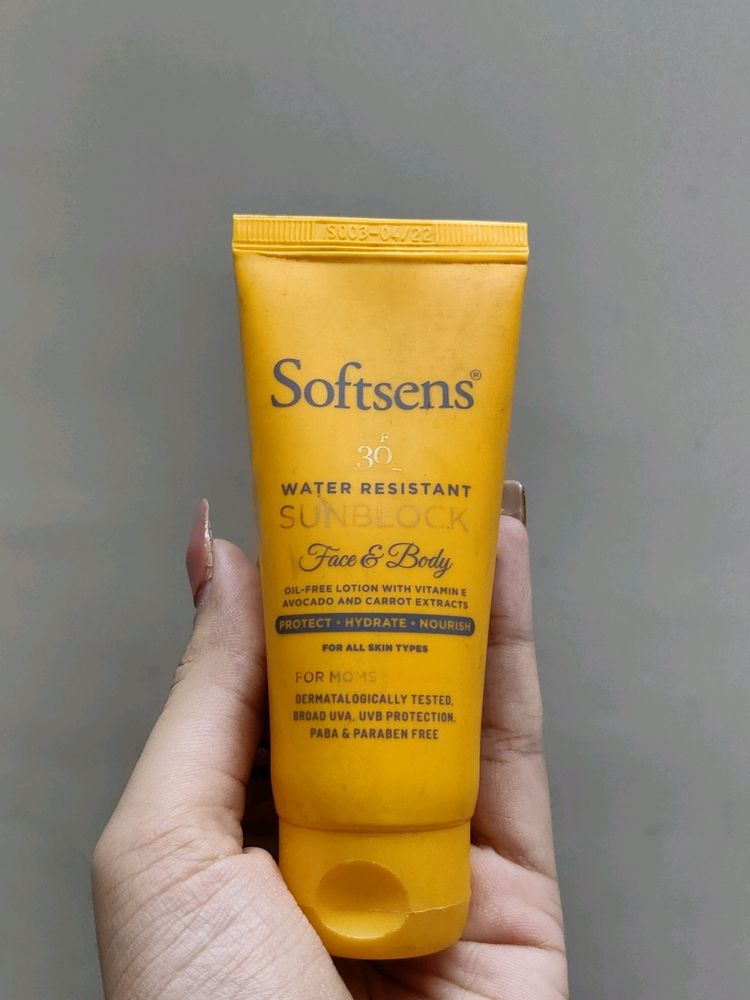 Softsens Spf 30 Water Resistance Sunblock