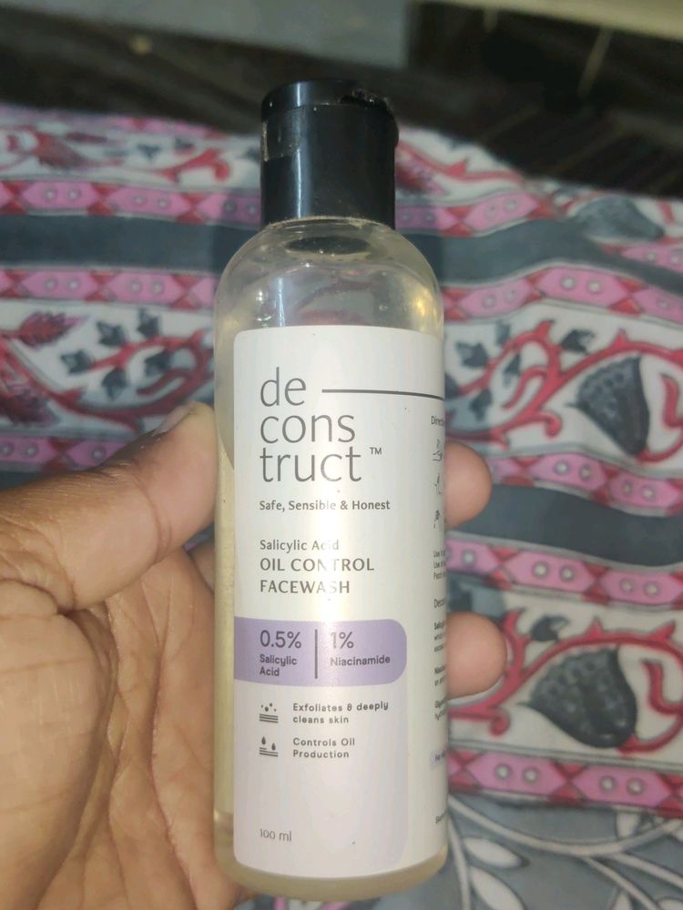 DeConstruct Salicylic Acid Oil Control Face Wash