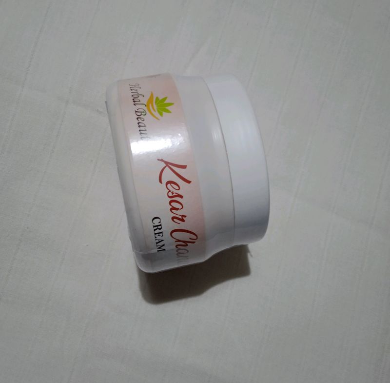 Kesar Chandan Cream