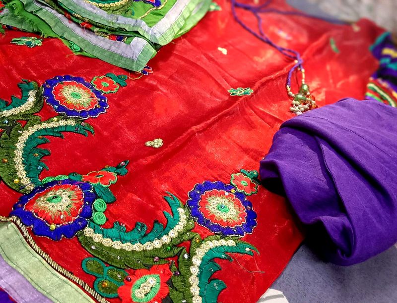 RED AND GREEN Embroidered SUIT On Eid