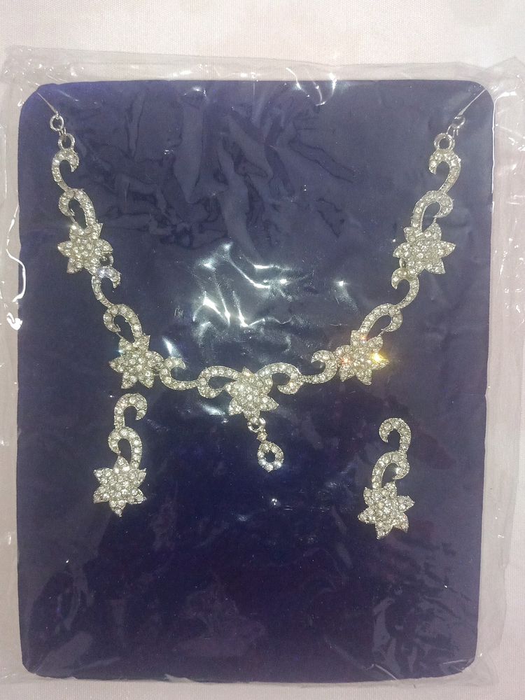 Brand New Jwellery Set