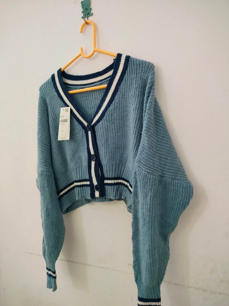 Woollen Cardigan 🩵