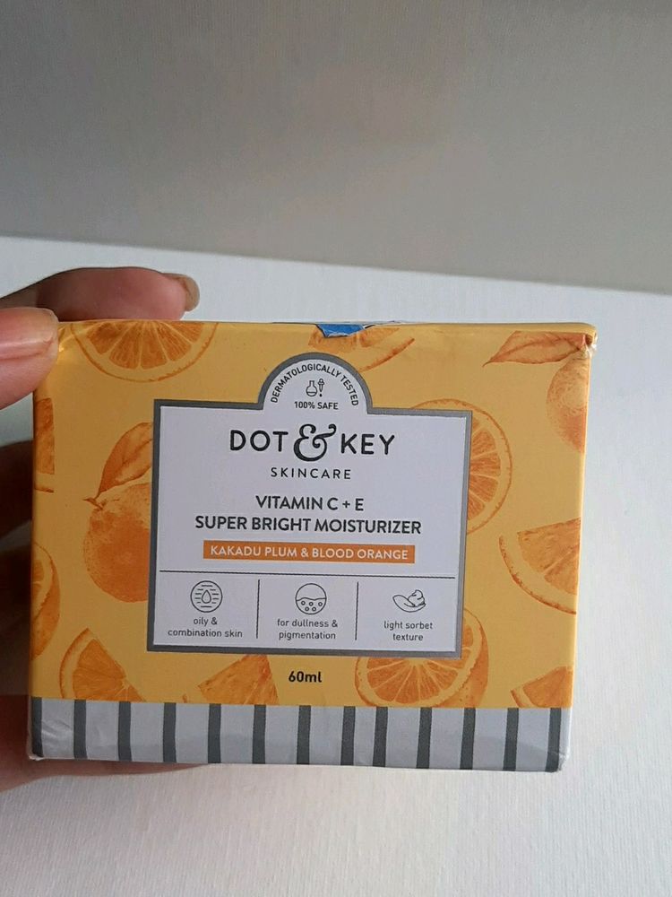 Dot&key Vitamin C + E Super Bright moisturizer