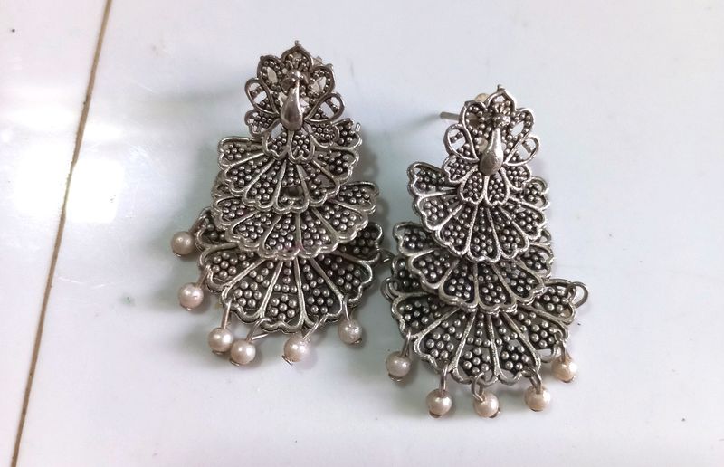 Wonderful Earrings & Studs