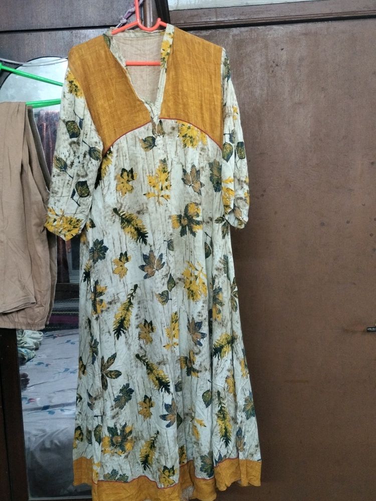 Kurti Pant Dupatta.