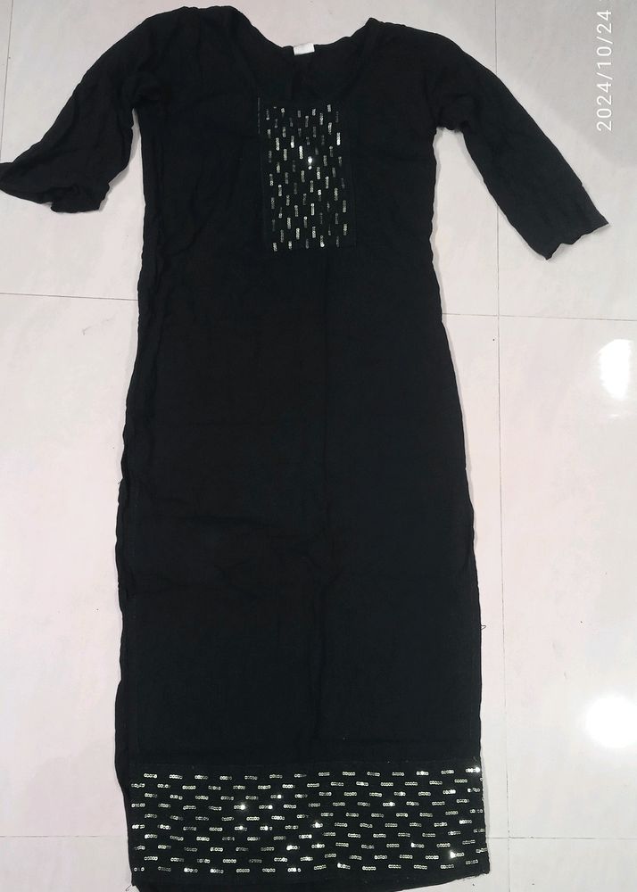 Black Kurti