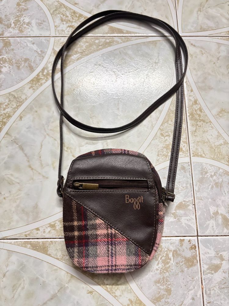 Baggit Sling Bag