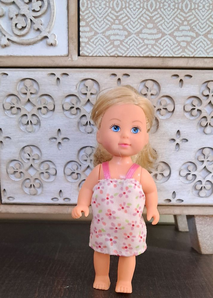 Evi Barbie Doll