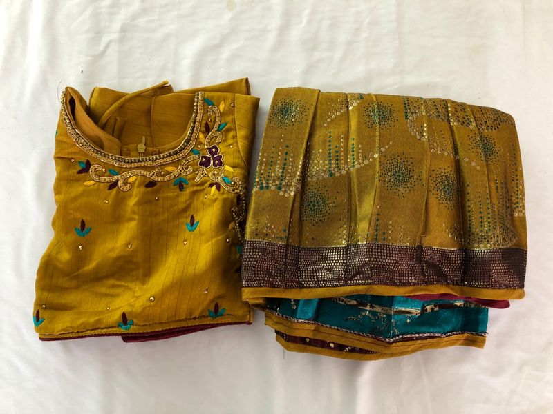 Mustard Yellow Embroided Lehanga Set(Girl’s)