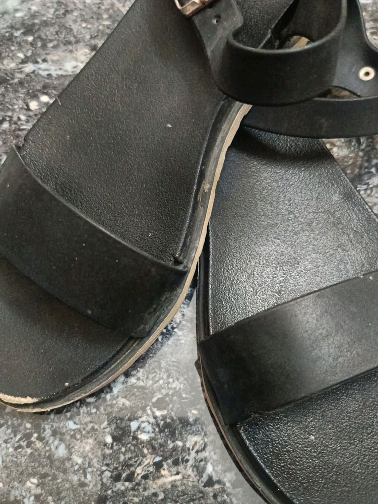 Black Sandal