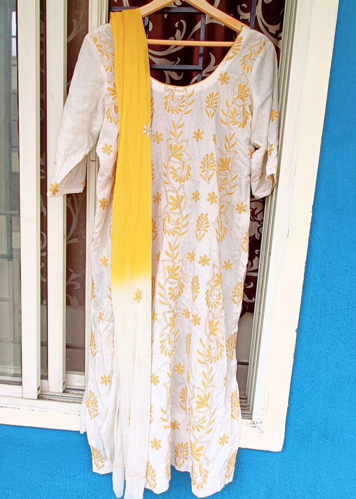 Chikan Kurta Pant Set With Dupatta- Perfectly Fine