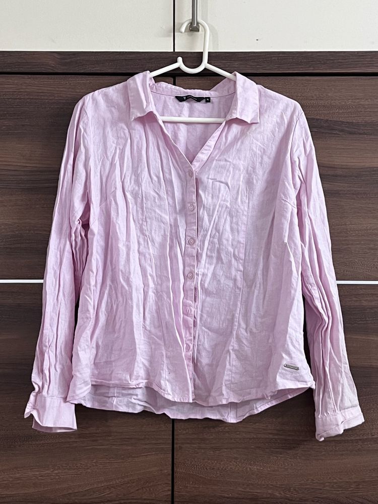 Elegant Pink Shirt!